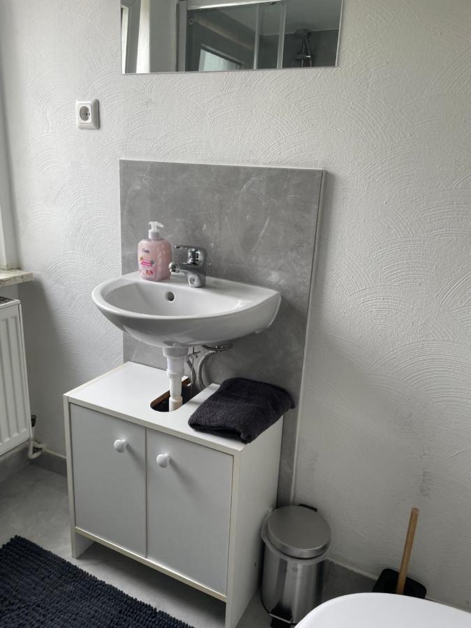 Monteurwohnung Zentral Ll Lejlighed